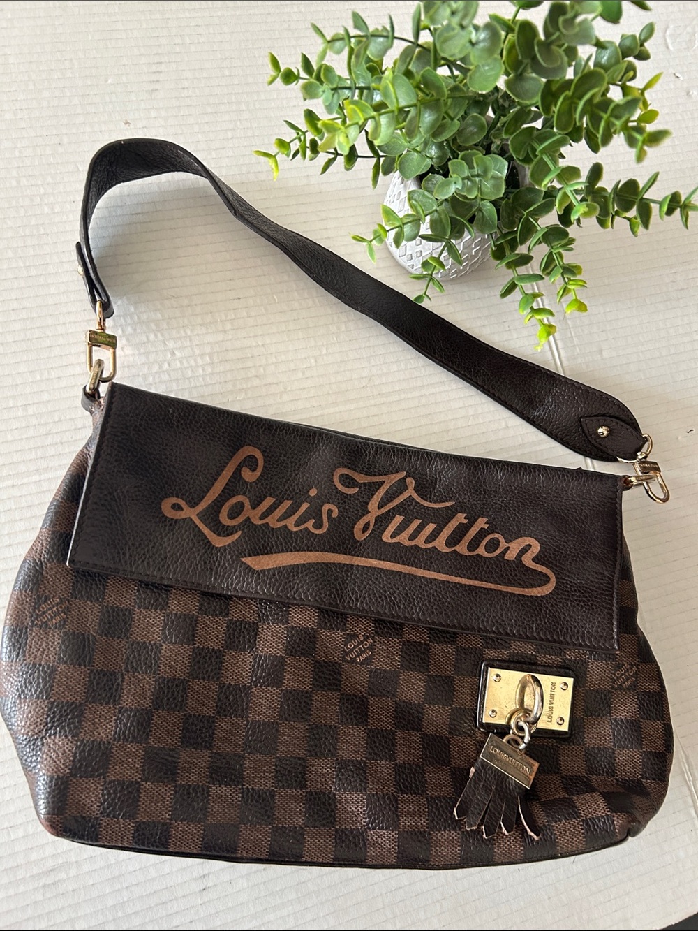 Beautiful Brown Checker Canvas Shoulder Bag with - Picture 16 of 17